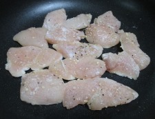 鶏むね肉のレモンペパーソテー　調理④