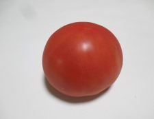 トマトとおじゃこ　材料①