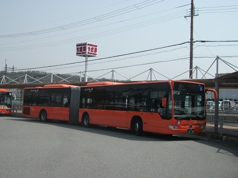 oth-bus-23.jpg
