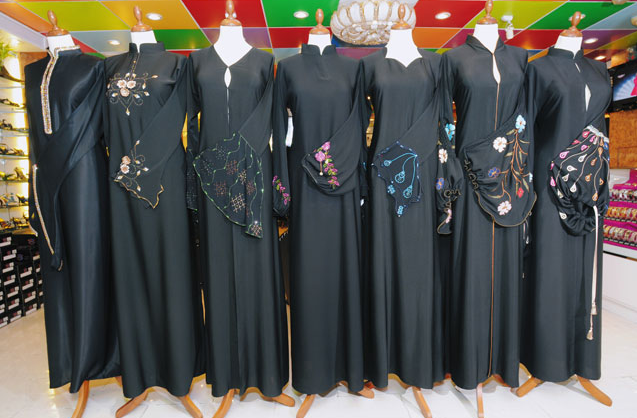 black-abaya.png