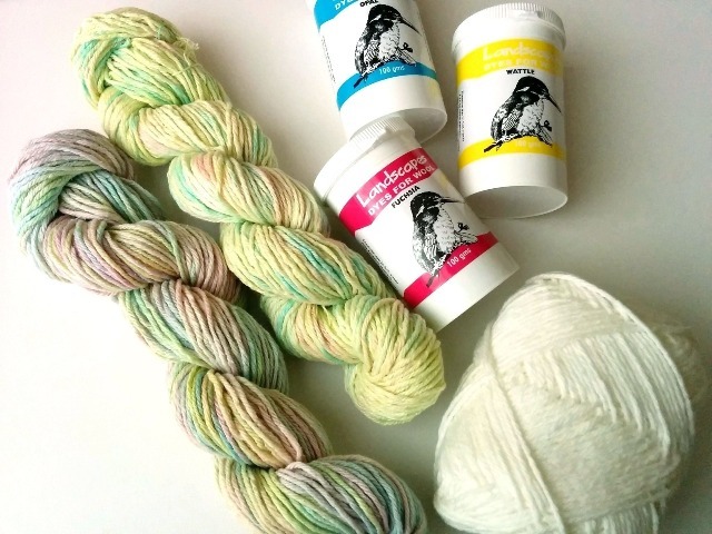 市販糸を手染め☆ - 羊毛フェルトと手紡ぎ糸⋆くまねこ堂⋆ ブログ