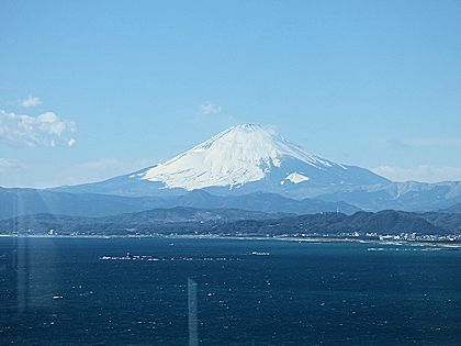 江の島から見た富士山