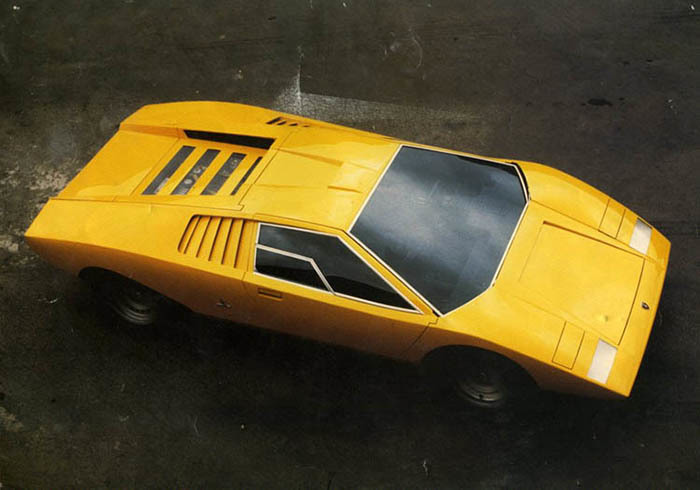 IDEA 1/18]Lamborghini Countach LP400 1974 - Make Up 情報ブログ