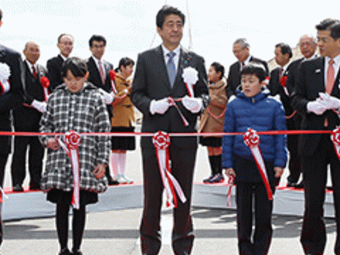 相馬福島道路開通式に出席した安倍出戻り総理